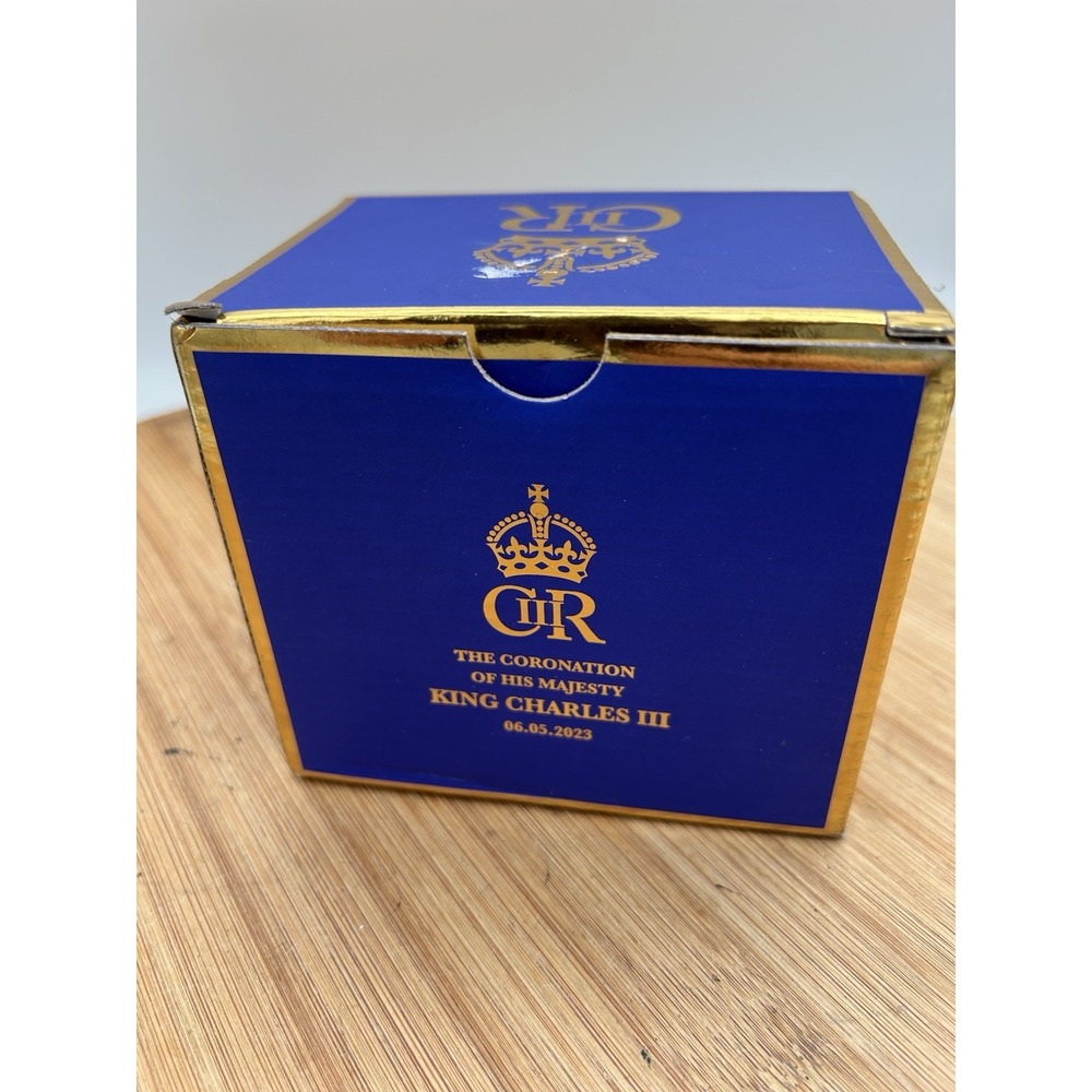 THE CORONATION OF HIS MAJESTY KING CHARLES III GOLD PLATED FINE CHINA MUG BOXED - Picture 2 of 8